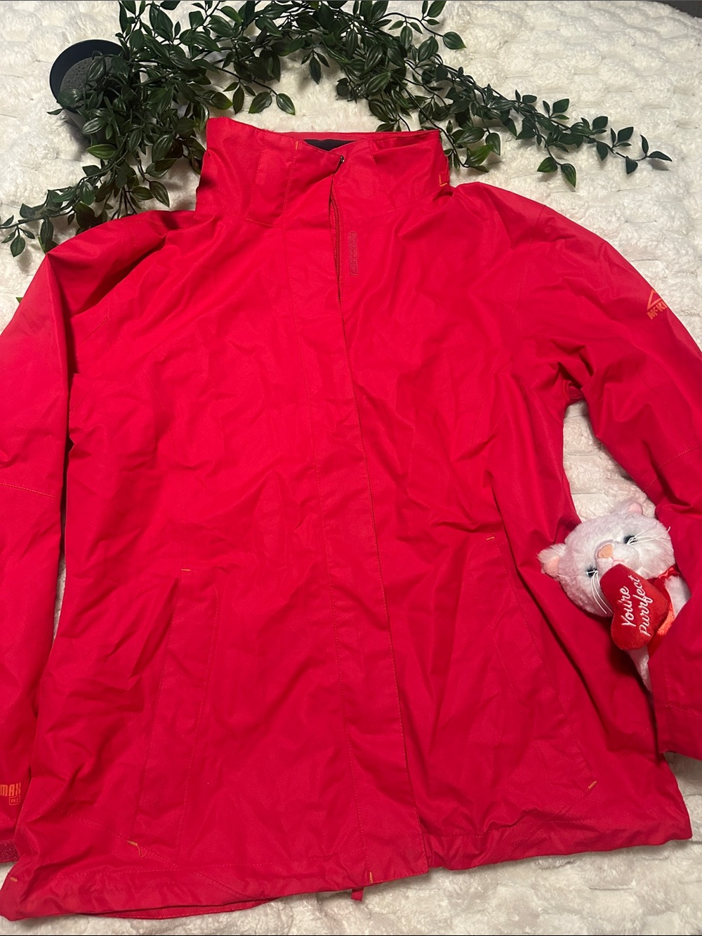 Women's Fuchsia Ski Jacket with High Collar